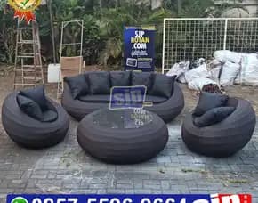Sofa Rotan Sintetis Jumbo Untuk Ruang Tamu Cocok Untuk Villa Hotel