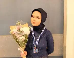 Lagi Viral, Butik Kebayatunangan, Kebaya Modern Wisuda, Kutubaru Tile, Janggan, Palu, Neng Lina Kebaya