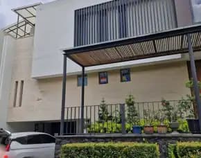 Dijual Rumah Mewah 2 Lantai Di Sasak Residence, Jakarta Selatan