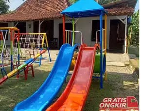 Gambar Perosotan Waterboom Kec Mirit Kebumen