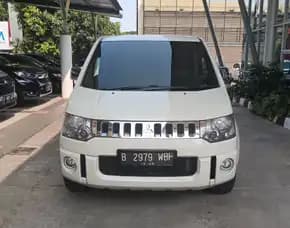 Mitsubishi Delica Royal 2016