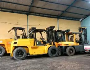 Jasa Sewa Forklift Terpercaya Si Daerah Tandes Surabaya