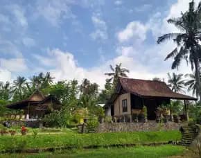 Jual Rumah Pemandangan Indah Di Dusun Krajan Banyuwangi