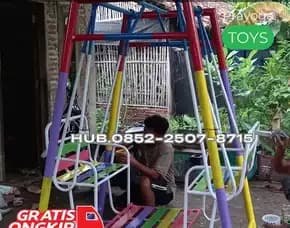 Inspirasi Ayunan Besi Kecil Dan Mainan Outdoor Kec Ngantru Tulungagung