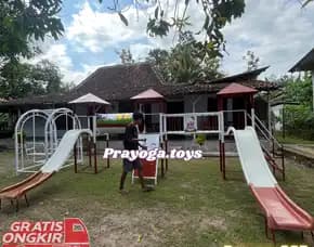 Inspirasi Ayunan Besi Pakai Atap Cocok Untuk Taman Rumah Kekinian Kec Ngantru Tulungagung