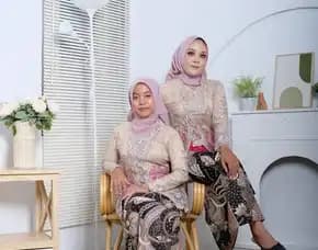 Pilihan Anak Muda, Kebaya Wisuda, Rok Songket, Buol, Neng Lina Kebaya